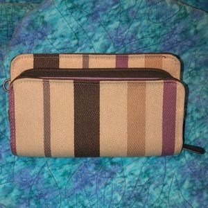 Tricolor wallet